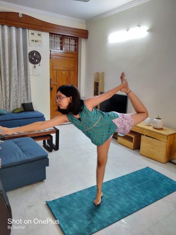 Online Kids LIVE Yoga - Image 11